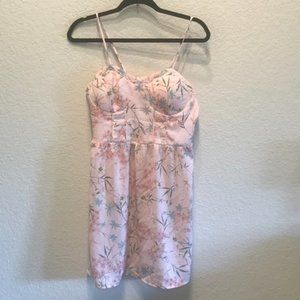 Floral Pink dress NWT with added padding
